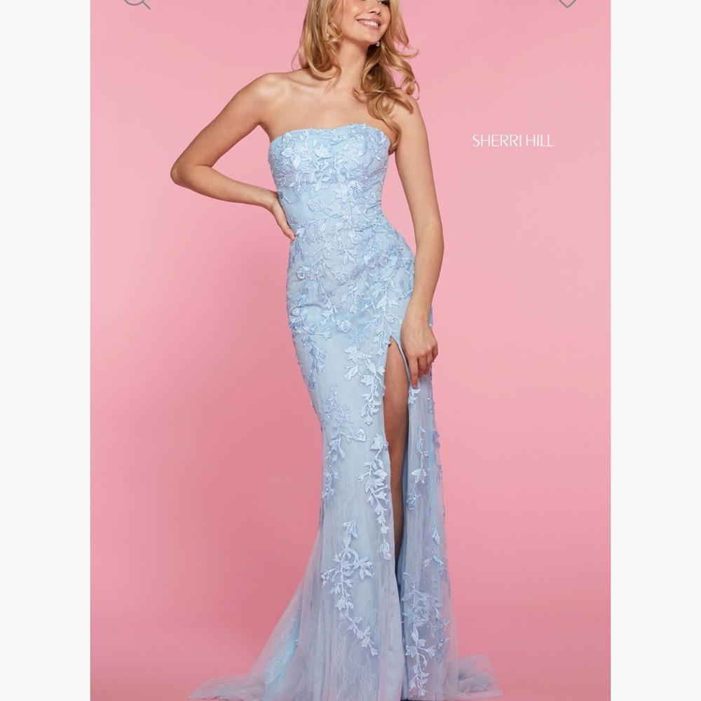 Selling my Sherri hill light blue prom dress size 8